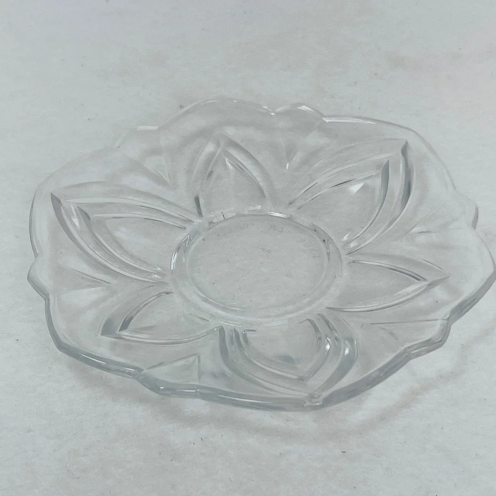 Soga Clear Pressed Glass Lotus Floral Scalloped Saucer Trinket Dish 5.25